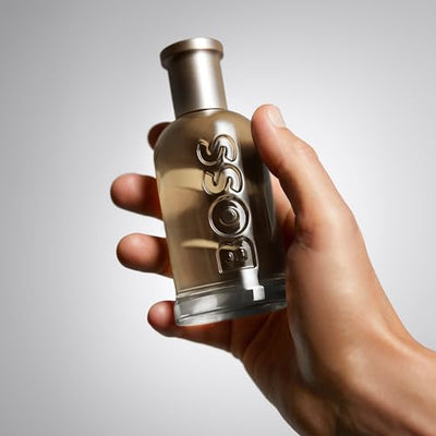 BOSS BOTTLED Eau de Parfum, orientalisch-holziger Herrenduft mit Zimt und Moschusnoten für vielseitige Männer, 50ml