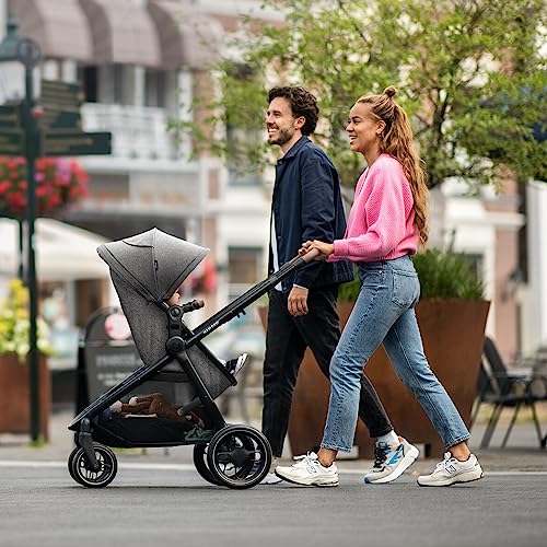 Maxi-Cosi Zelia S Trio Kinderwagen 3 in 1 Komplettset, 0-4 Jahre, bis 22 kg, Zusammenklappbar, Kompakt, Verstellbarer Baby Kinderwagen, mit CabrioFix S i-Size Babyschale, Zubehör, Wickeltasche, Grau