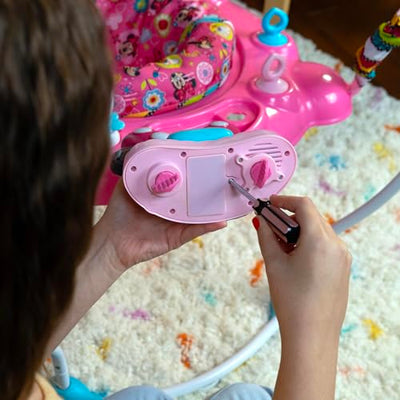 Bright Starts, Disney Baby, Minnie Maus Peekaboo, Spring- und Spielcenter mit Spielstation mit Lichtern und Musik, 12 Aktivität Spielzeug, 360° drehender Sitz, höhenverstellbares, Kinder ab 6 Monaten