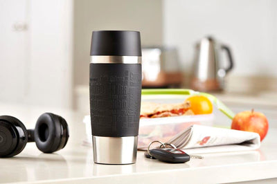 Emsa 513361 Travel Mug Classic Thermo-/Isolierbecher, Fassungsvermögen: 360 ml, hält 4h heiß/ 8h kalt, 100% dicht, auslaufsicher, Quick-Press-Verschluss, 360°-Trinköffnung, schwarz