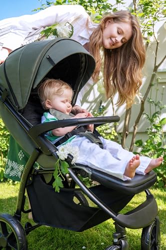 MoMi MIYA EVA, Kinder-Buggy Kinderwagen ab dem 6. Monat (bis 22 kg), regulierbarer 5-Punkt-Sicherheitsgurt, Einkaufskorb, Fußsack, Getränkehalterung, Regenschutz und Insektenschutz