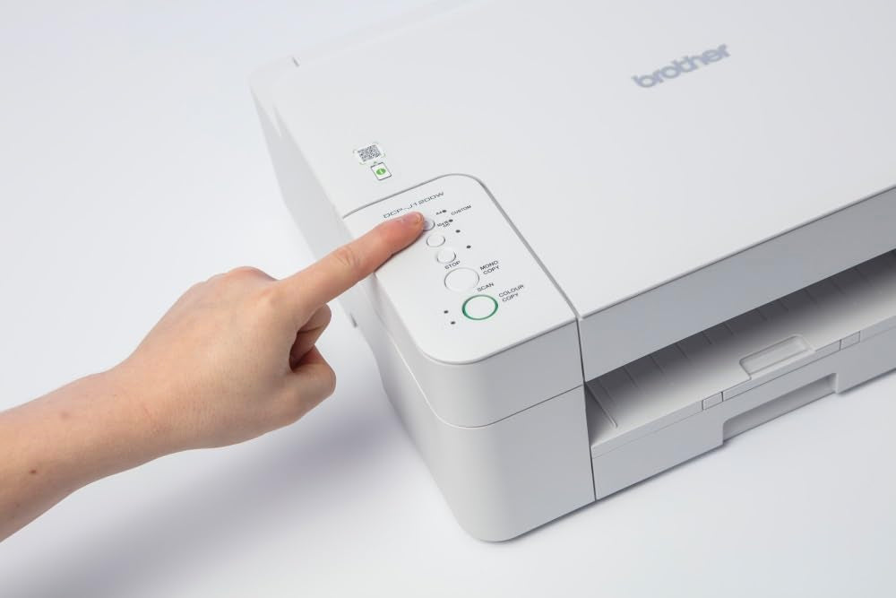 Brother DCP-J1200WE EcoPro 3-in-1 Farbtintenstrahl-Multifunktionsgerät (Drucker, Scanner, Kopierer)