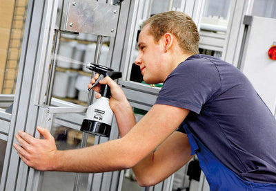 GLORIA Handsprüher Pro 05 | 0,5 L Sprühflasche mit Doppelhubpumpe| Für Industrie und Handwerk | Stufenlos verstellbare Düse | Ölfest