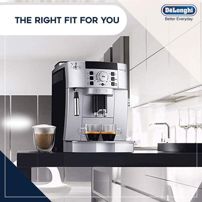 De'Longhi Magnifica ECAM 22.110.SB – Kaffeevollautomat mit Milchaufschäumdüse, Digitaldisplay mit Klartext, 2-Tassen-Funktion, großr 1,8 l Wassertank, 35,4 x 23,8 x 43 cm, silber