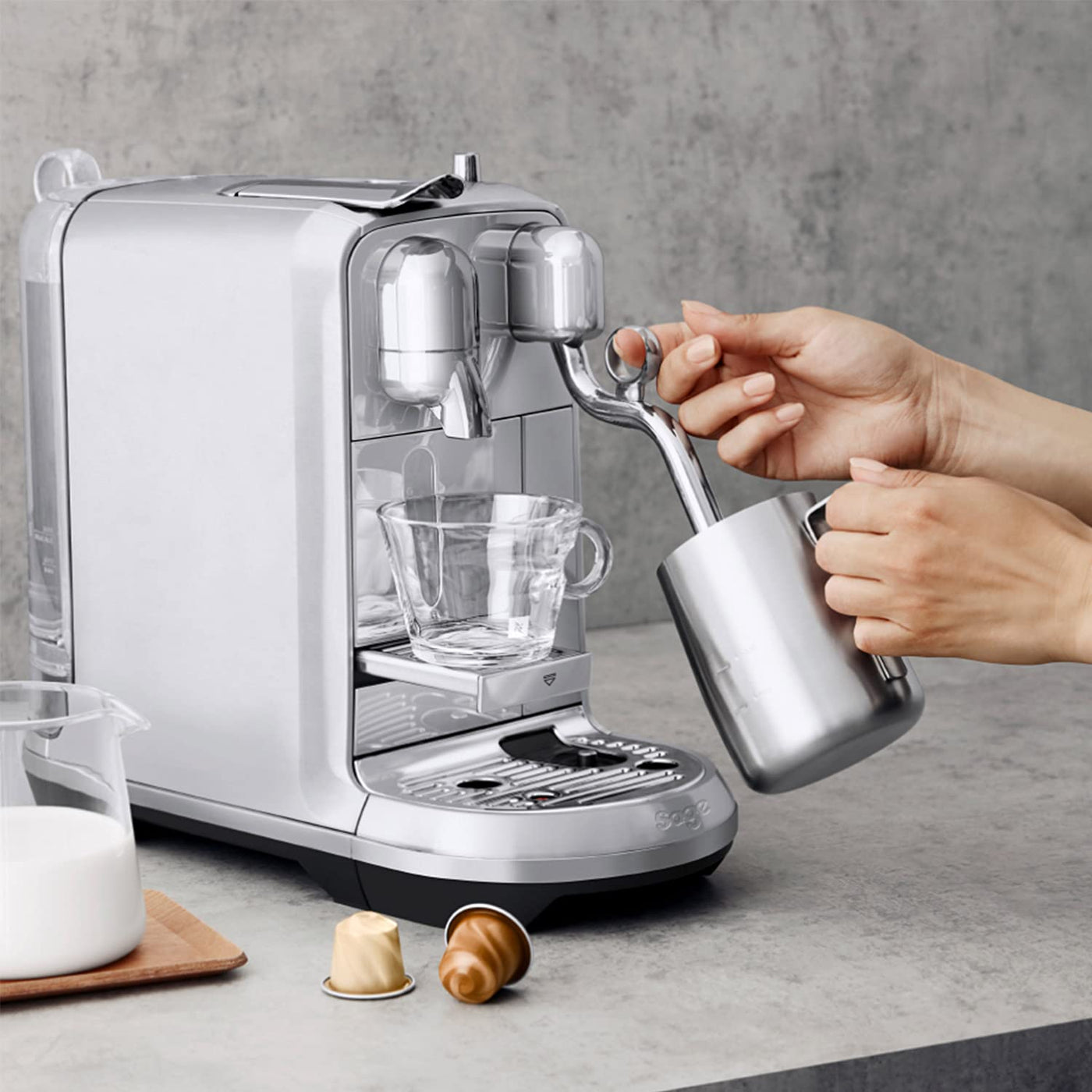 Sage Nespresso SNE800BSS the Creatista Plus Kaffeekapselmaschine, Gebürstetes Edelstahl