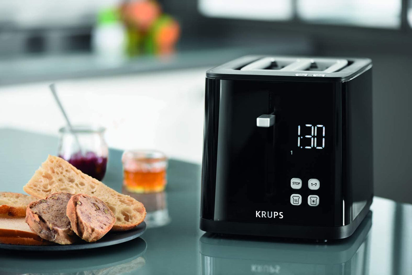 Krups KH641810 Smart'n Light Toaster | Zwei-Scheiben-Toaster | Digitaldisplay | 7 Bräunungsstufen | herausnehmbare Krümelschublade | Countdown | Anhebevorrichtung | Schwarz