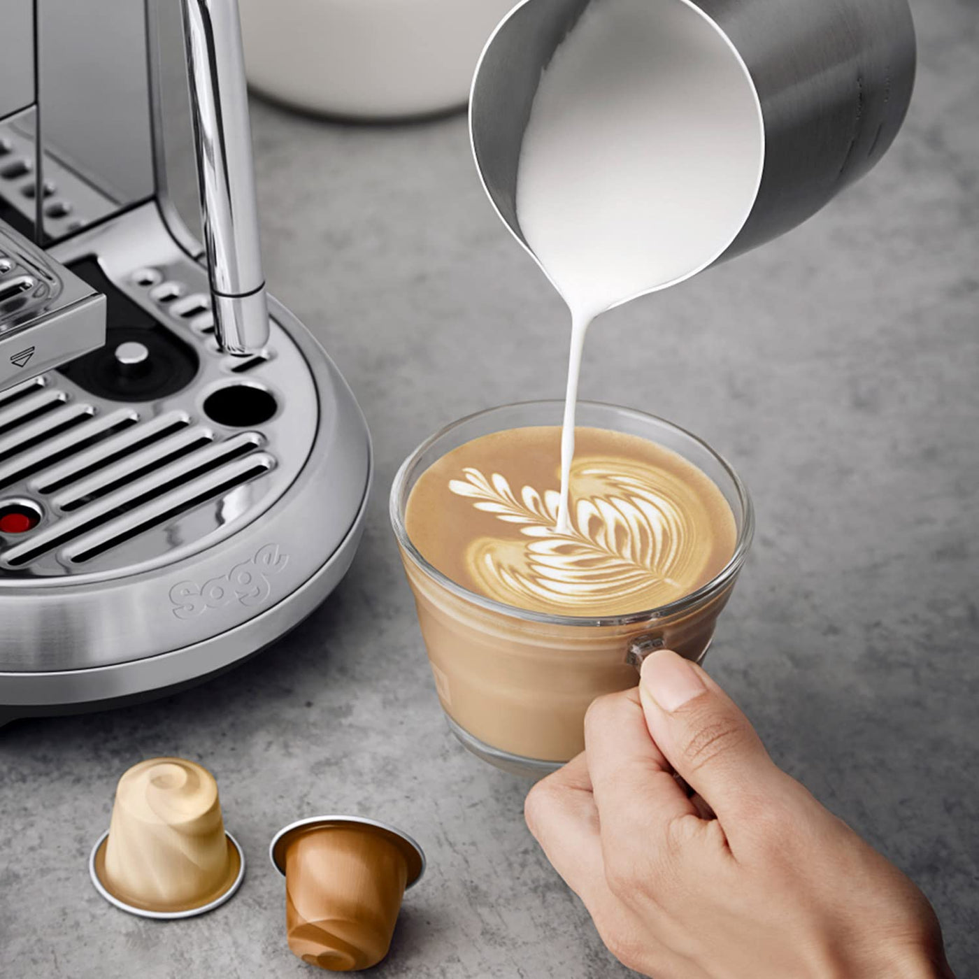 Sage Nespresso SNE800BSS the Creatista Plus Kaffeekapselmaschine, Gebürstetes Edelstahl