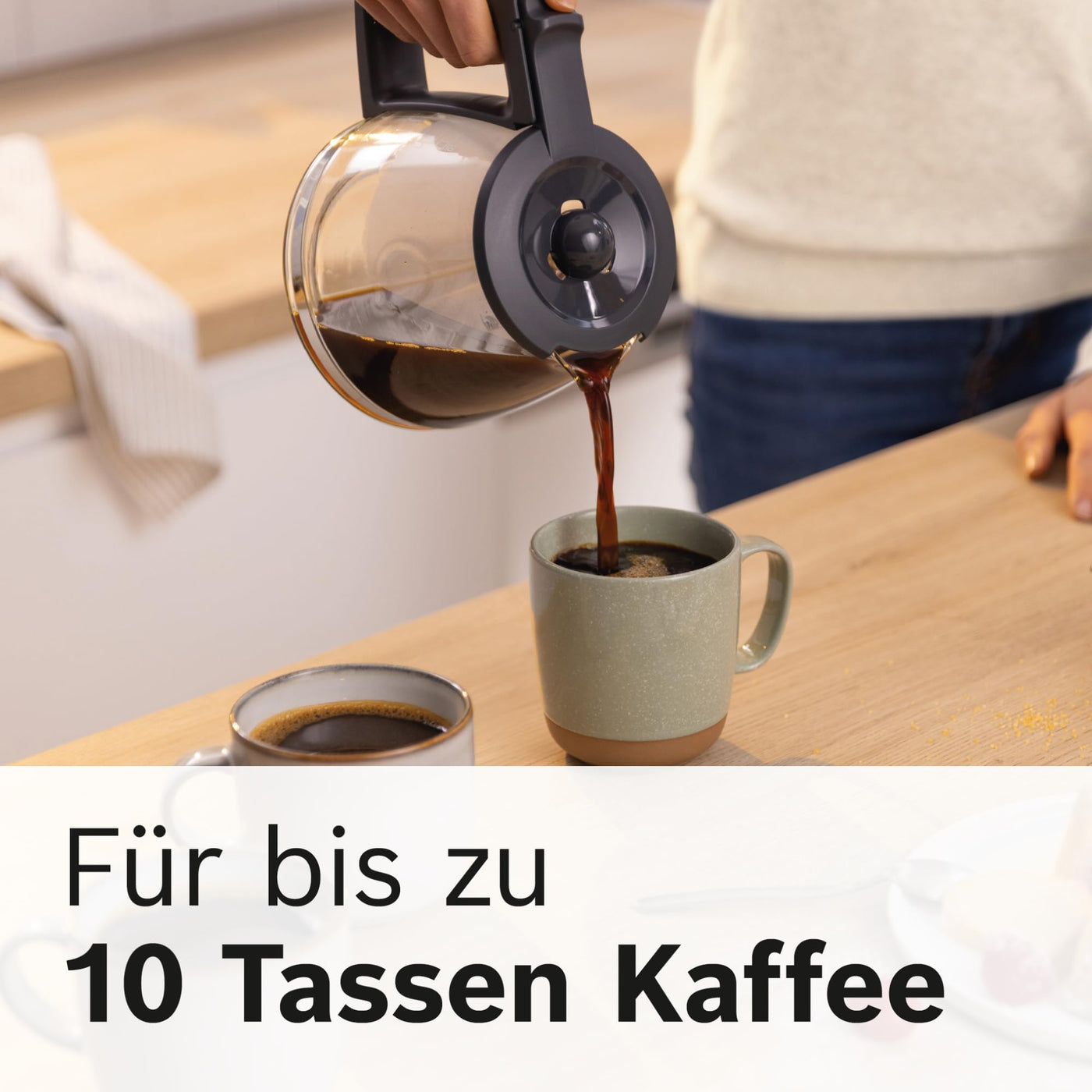 Bosch Filterkaffeemaschine MyMoment TKA3M133, Glaskanne 1,25 L, für 10-15 Tassen, 60min Warmhaltefunktion, Tropfstopp, schwenkbarer Filterträger, Entkalkungsprogramm, 1200 Watt, Schwarz matt