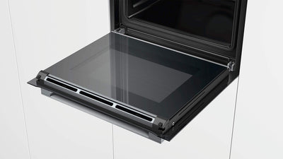 Bosch HBG675BB1 Serie 8 Einbau-Backofen, 60 x 60 cm, Made in Germany, Pyrolyse Selbstreinigung, AutoPilot 10 Automatikprogramme, 4D Heißluft Backen auf 4 Ebenen, TFT-Touchdisplay, Schnellaufheizung