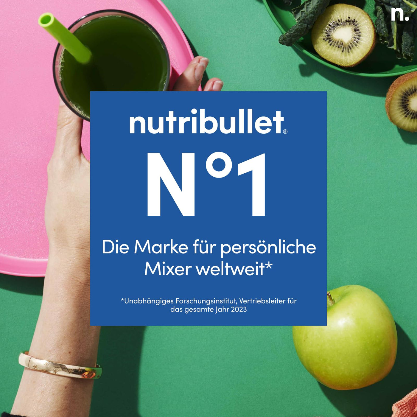 nutribullet Pro, 900 Watt Leistung, Einfach und schnell in der Anwendung, Kompakt, Leicht zu reinigen, Mit 700 ml Becher, Smoothiemixer, Smoothie Maker, Elektrischer Mixer, NB904CP