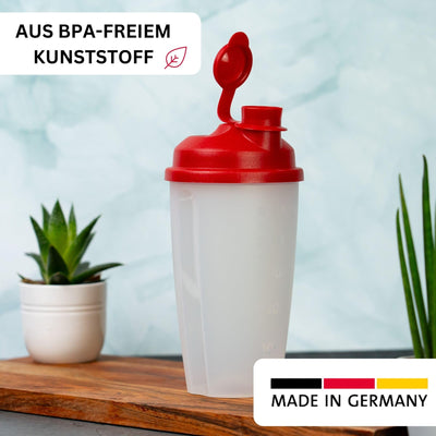 Westmark Mix- und Schüttelbecher/Dressingshaker mit Mess-Skala, herausnehmbarer Mixscheibe und verschließbarem Ausgießer, Fassungsvermögen: 0,5l, Kunststoff, BPA-frei, Farbe: Transluzent/Rot, 2435227R