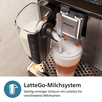 PHILIPS 3300 Series Kaffeevollautomat - 6 Getränke, Modernes Farb-Touchscreen-Display, LatteGo-Milchsystem, SilentBrew, 100% Keramikmahlwerk, AquaClean Filter. Schwarzchrom (EP3347/90)