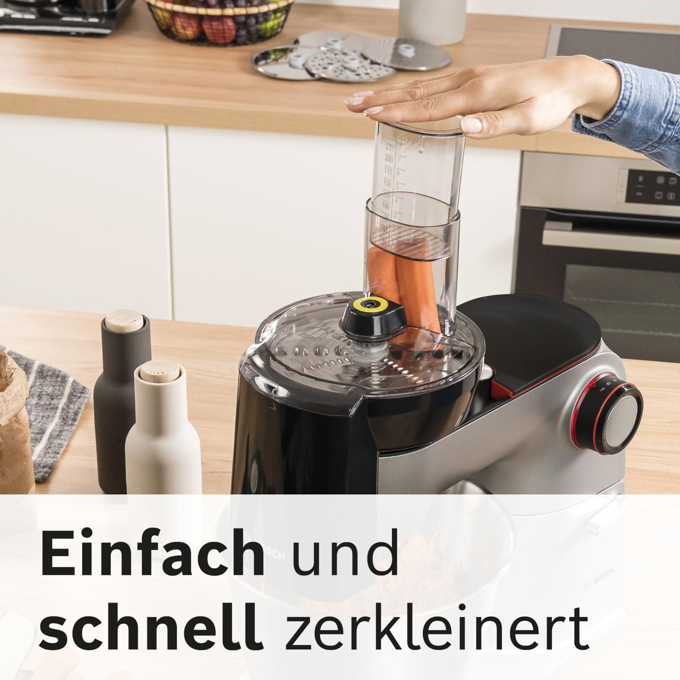 Bosch Küchenmaschine OptiMUM MUM9D33S11, Edelstahl-Schüssel 5,5 L, Planetenrührwerk, Profi-Knethaken, Schlag-, Silikonbesen, 7 Arbeitsstufen, Durchlaufschnitzler, 3 Scheiben, 1300 W, silber