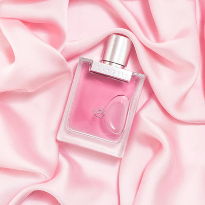 bugatti Parfüm Damen bella donna ROSA edP 60ml I floral-fruchtiges Damen Parfüm für jedes Alter und jeden Anlass I elegante Kombination aus Zitrone, Himbeere, Rosenblättern & Moschus I feminin & warm