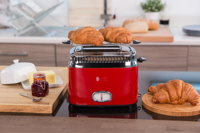 Russell Hobbs Toaster [für 2 Scheiben] Retro Edelstahl Rot (Countdown-Anzeige im Retrodesign, inkl. Brötchenaufsatz, 6 Bräunungsstufen + Auftau- & Aufwärmfunktion, 1300W) Vintage 21680-56