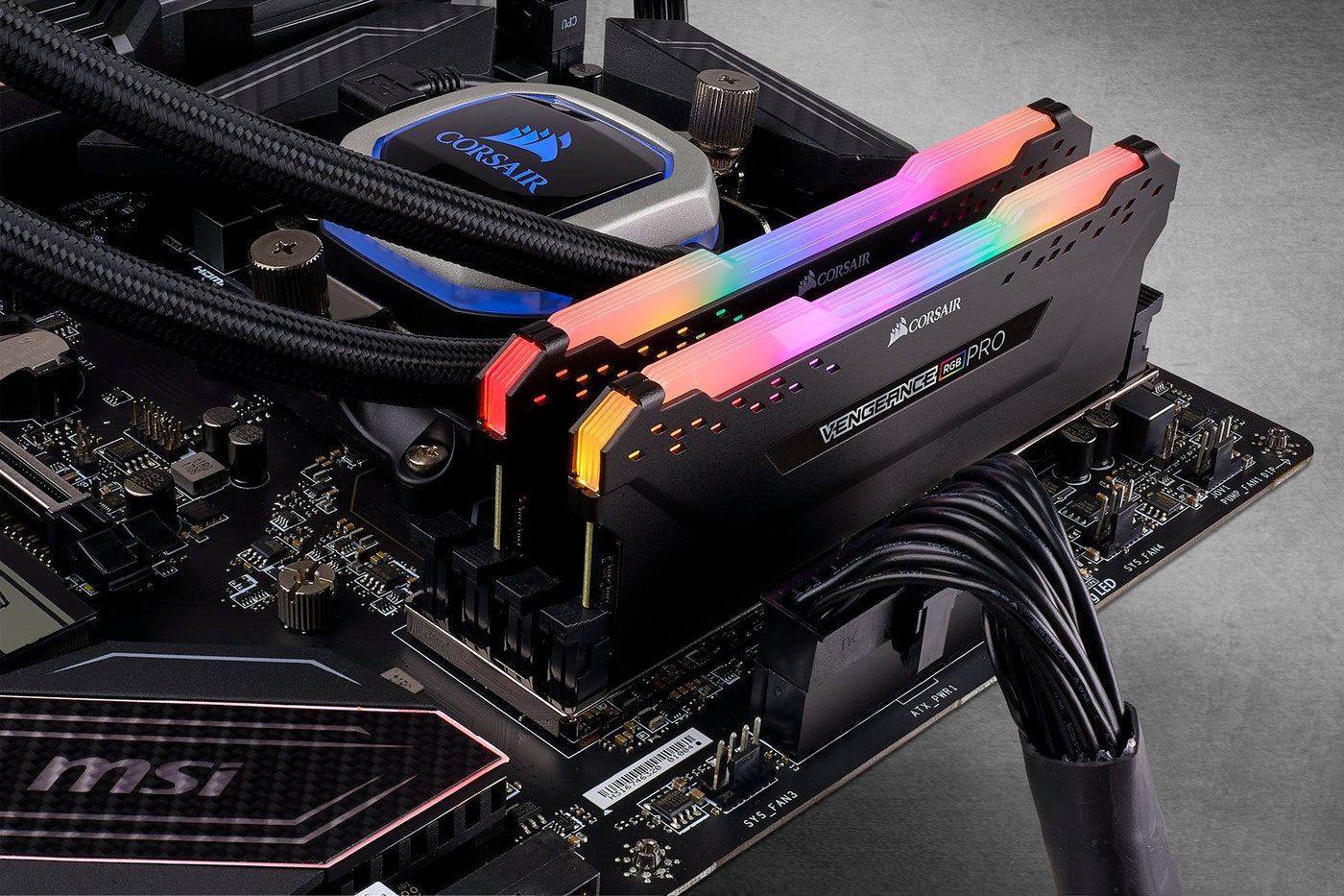 Corsair Vengeance RGB Pro 64GB (2x32GB) DDR4 3600 (PC4-28800) C18 Desktop Memory – schwarz