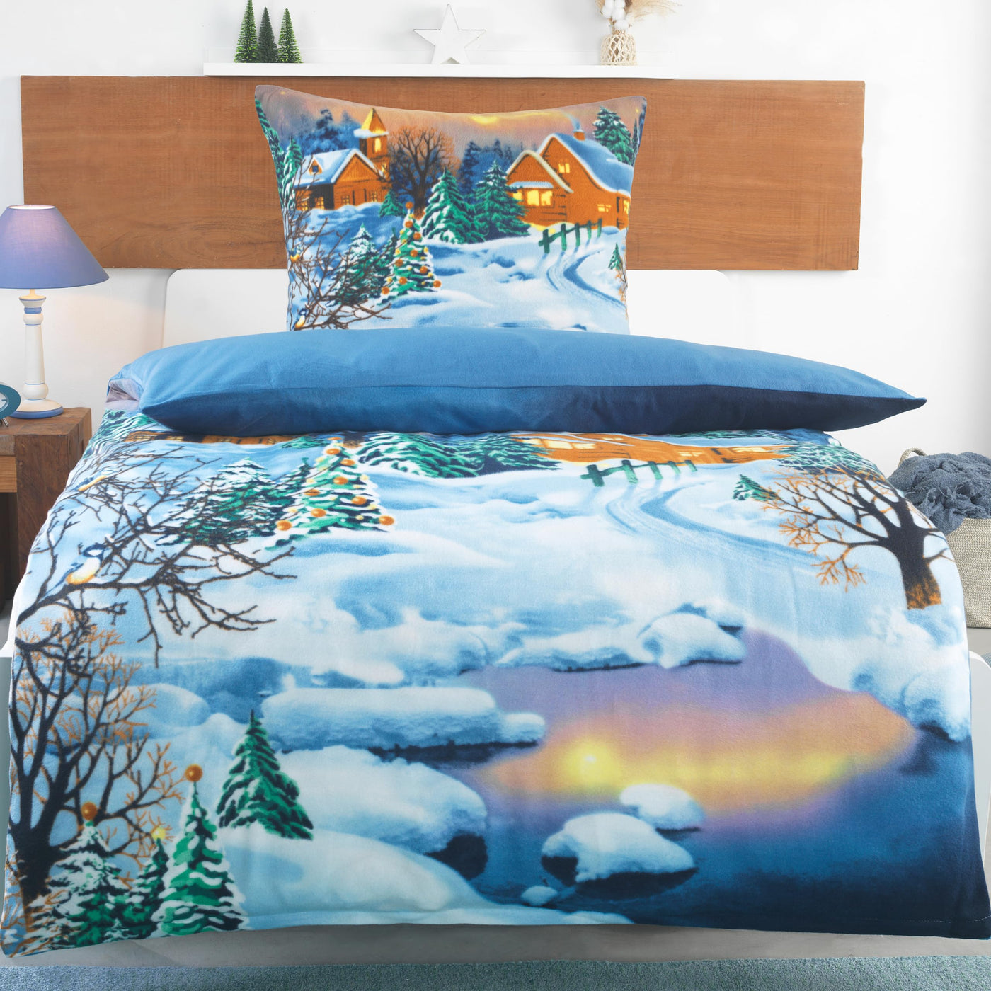 BaSaTex Warme Winter Flausch Bettwäsche 135x200 2tlg Set | 100% Mikrofaser Thermo Fleece | Weihnachtliche Winterlandschaft | Design: 01 - Winterland Nacht